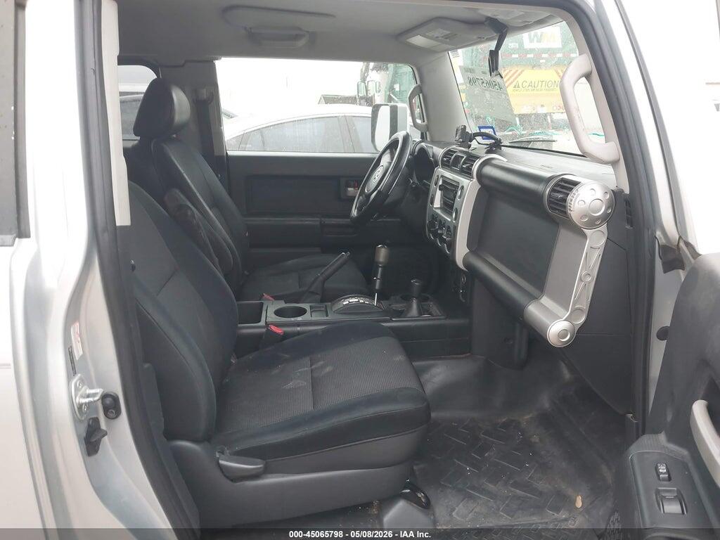 JTEBU11F480103614 2008 TOYOTA FJ CRUISER photo no. 5