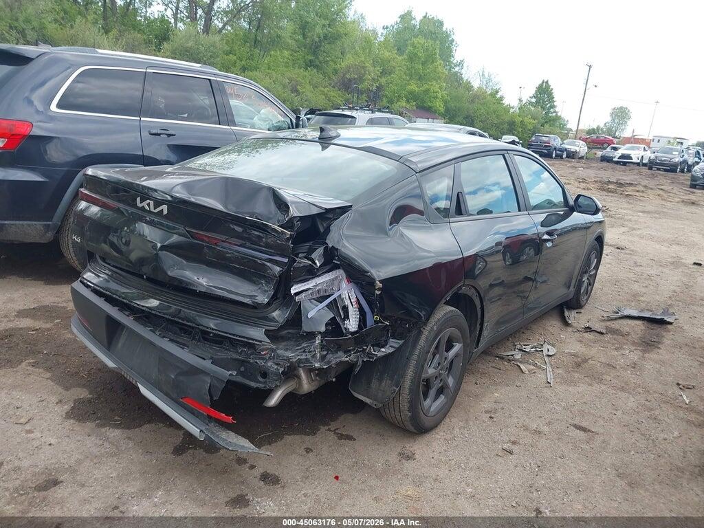 3KPFT4DE2SE129463 2025 KIA K4 photo no. 4