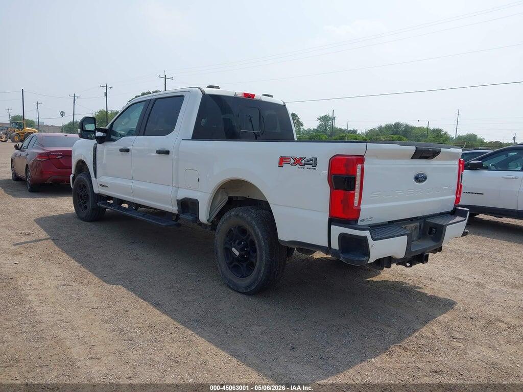 1FT8W2BT8PED74731 2023 FORD F-250 photo no. 3