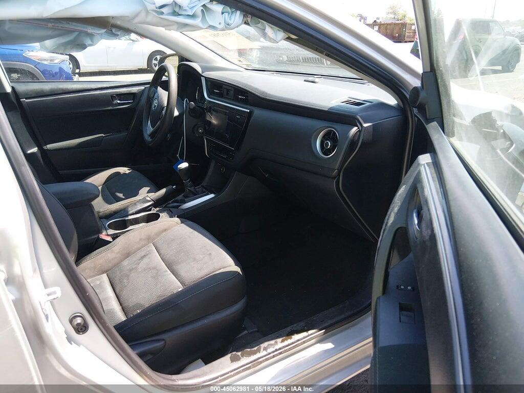 5YFBURHE5HP614433 2017 TOYOTA COROLLA photo no. 5