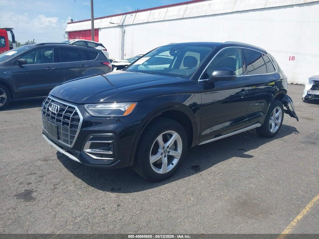 WA1AAAFY3M2001782 2021 AUDI Q5 photo no. 2