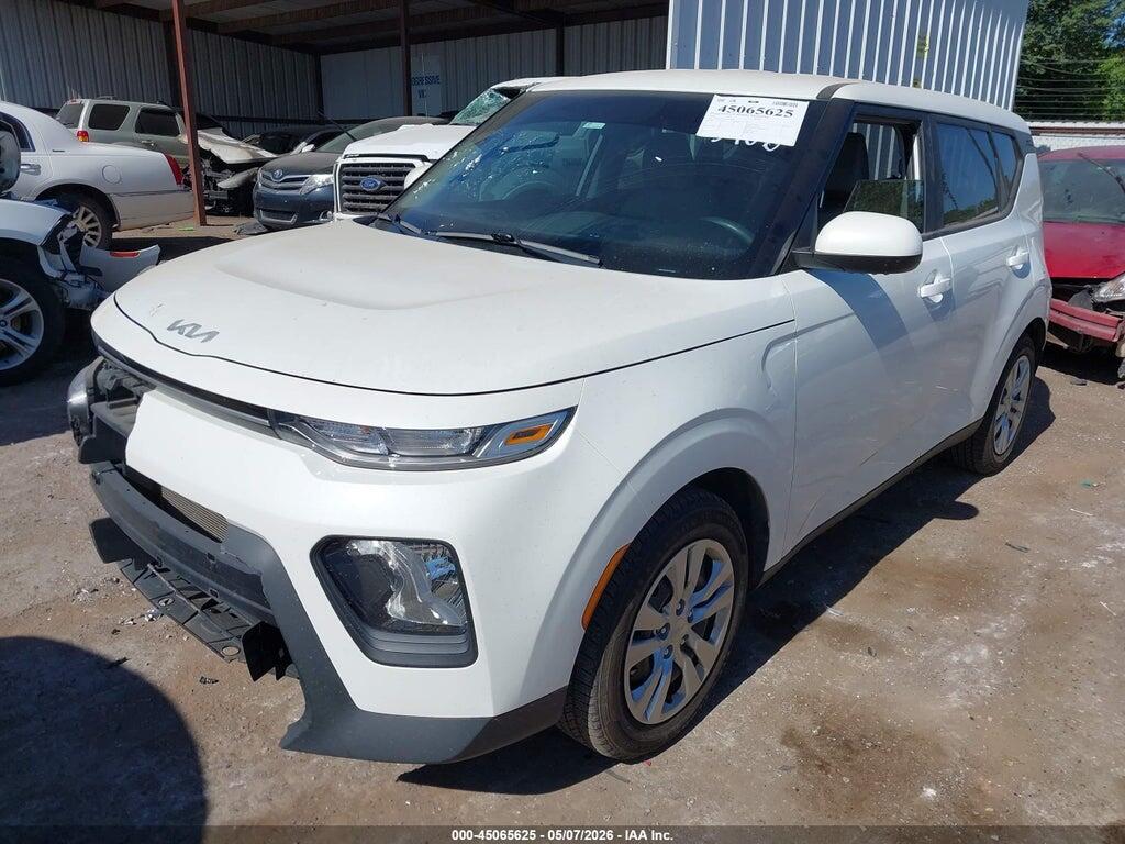KNDJ23AU3N7153908 2022 KIA SOUL photo no. 2
