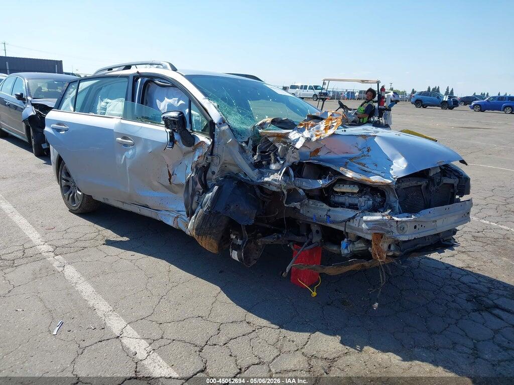 JF1GPAV6XF8216581 2015 SUBARU IMPREZA photo no. 1