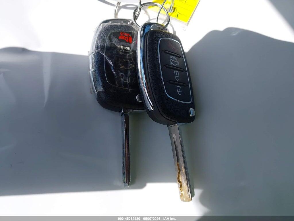 5NPE34AF8FH082210 2015 HYUNDAI SONATA photo no. 11