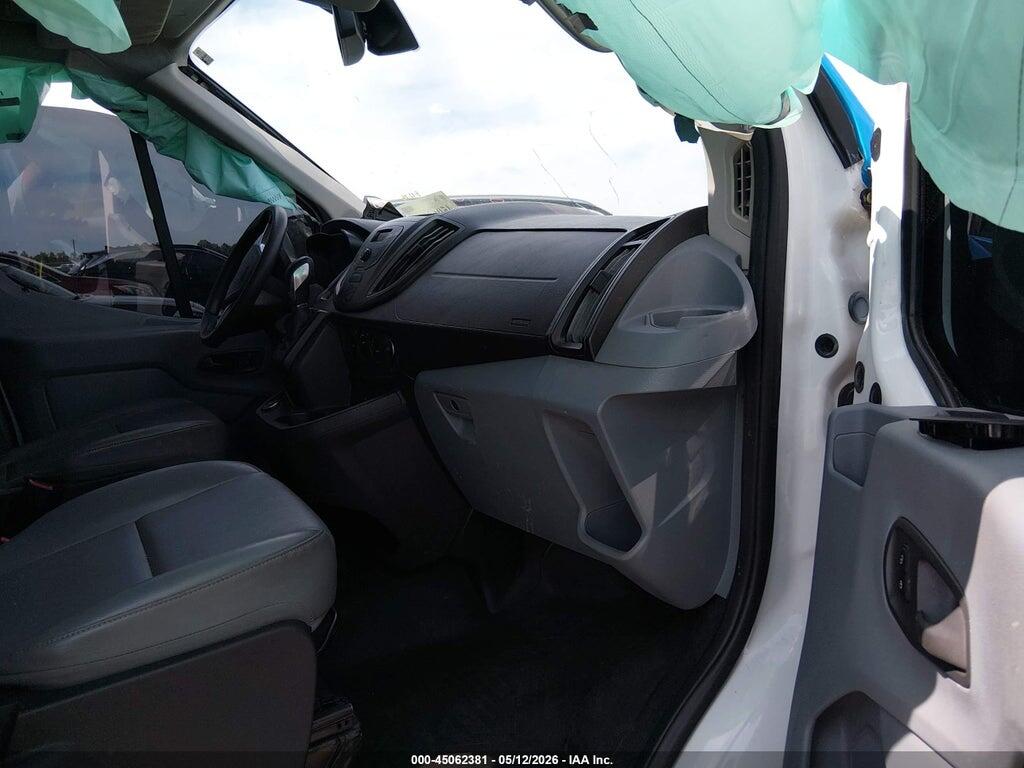 1FTYE1CM5KKA06151 2019 FORD TRANSIT-150 photo no. 5