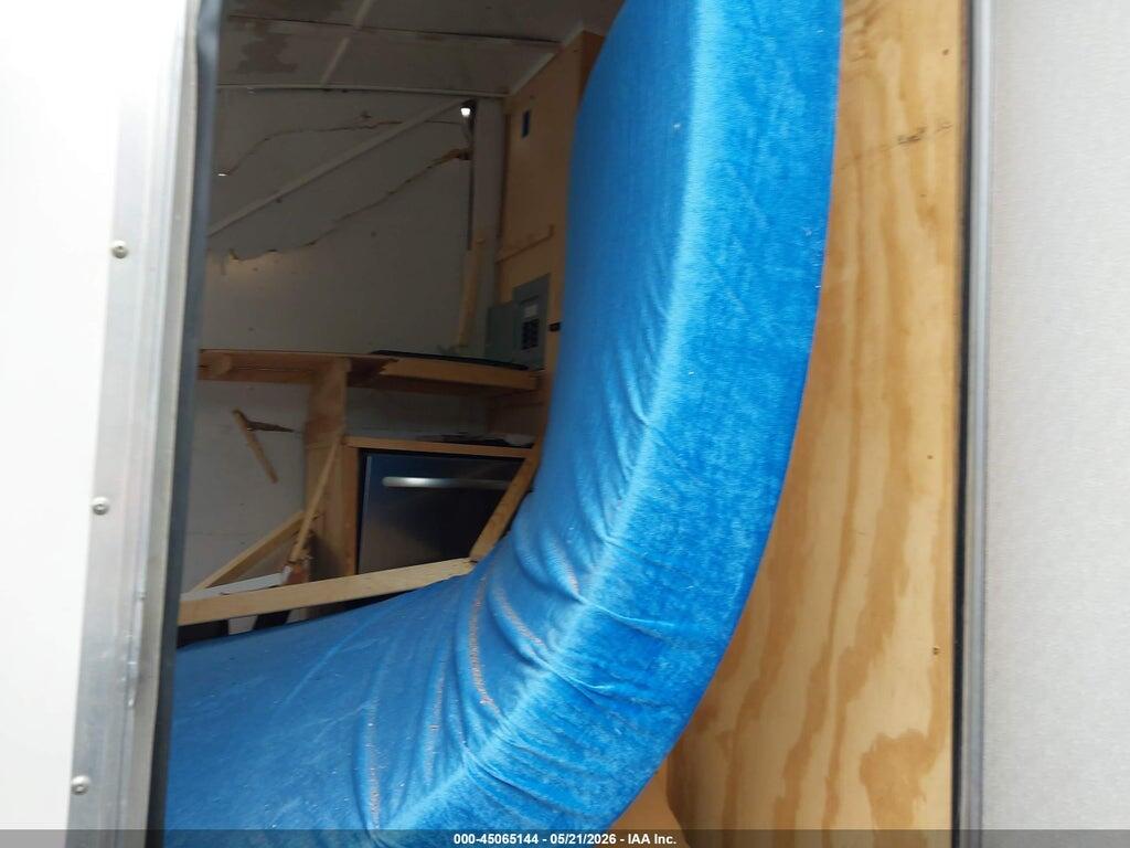 5N6100V3061012424 2006 AMERICAN HAULER ENCLOSED RACE CAR HA photo no. 5