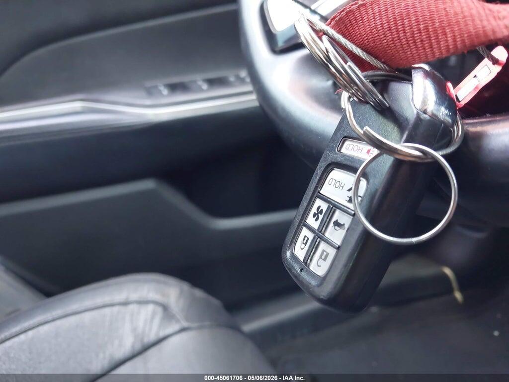 JHMZC5F37JC001271 2018 HONDA CLARITY PLUG-IN HYBRID photo no. 11