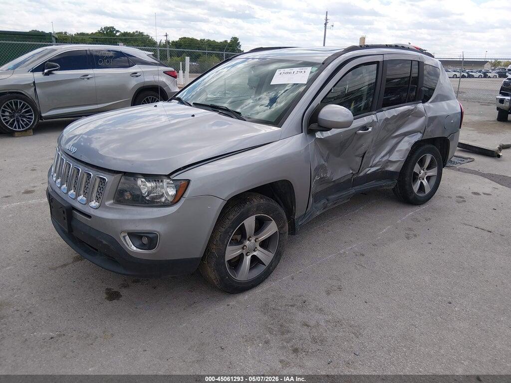 1C4NJDEB2HD126496 2017 JEEP COMPASS photo no. 2