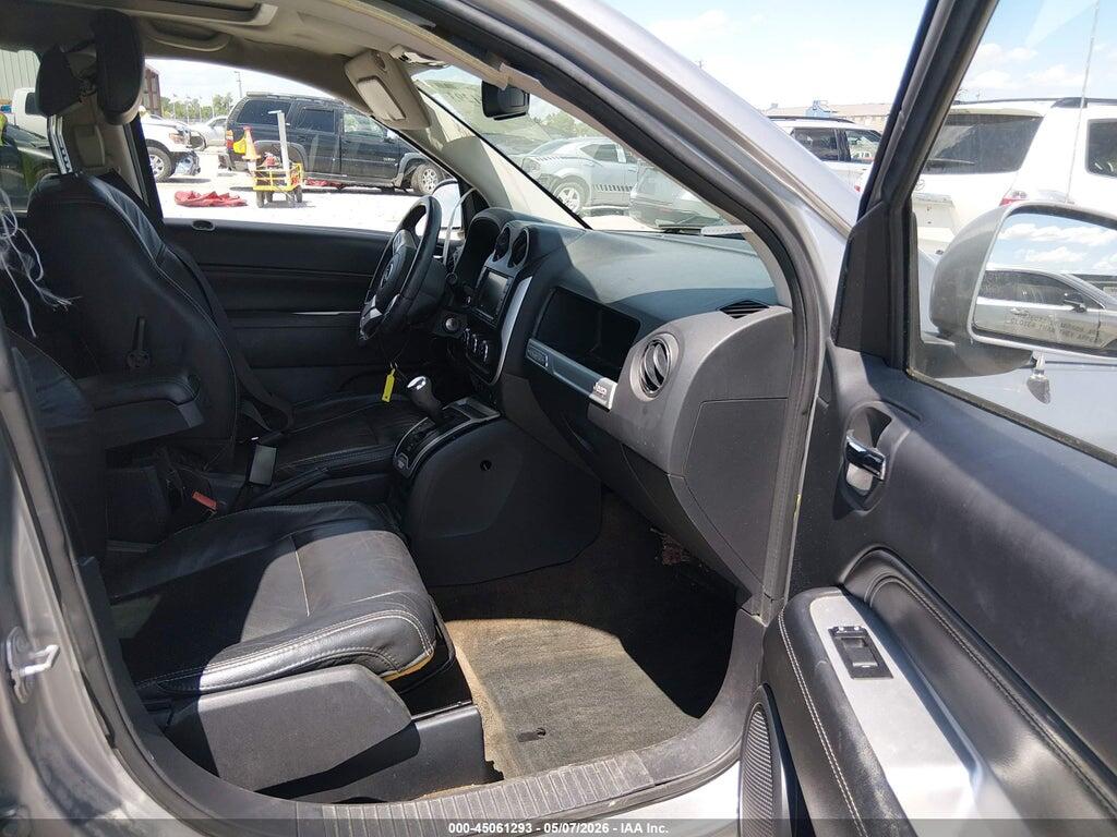 1C4NJDEB2HD126496 2017 JEEP COMPASS photo no. 5