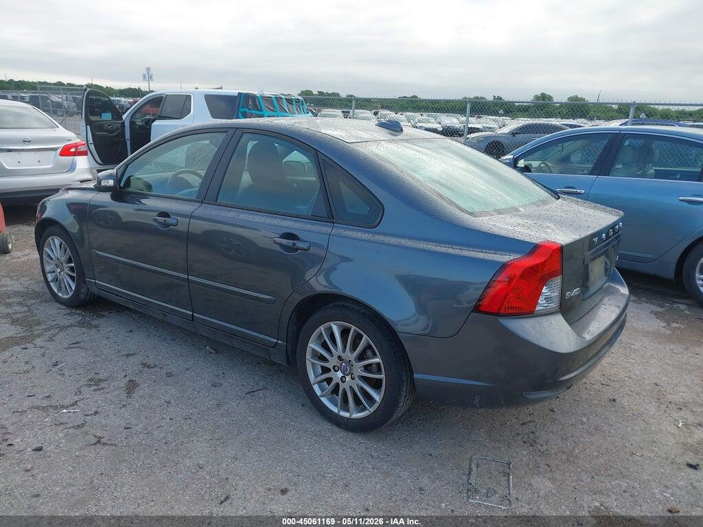 YV1390MS0A2490955 2010 VOLVO S40 photo no. 3