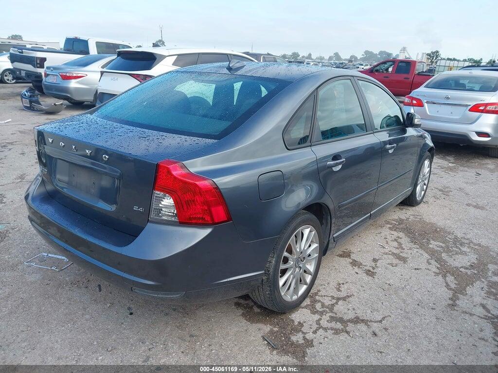 YV1390MS0A2490955 2010 VOLVO S40 photo no. 4
