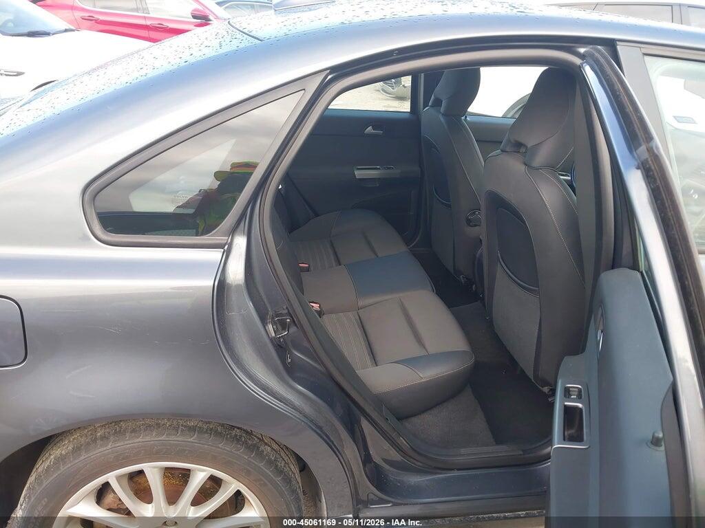 YV1390MS0A2490955 2010 VOLVO S40 photo no. 8