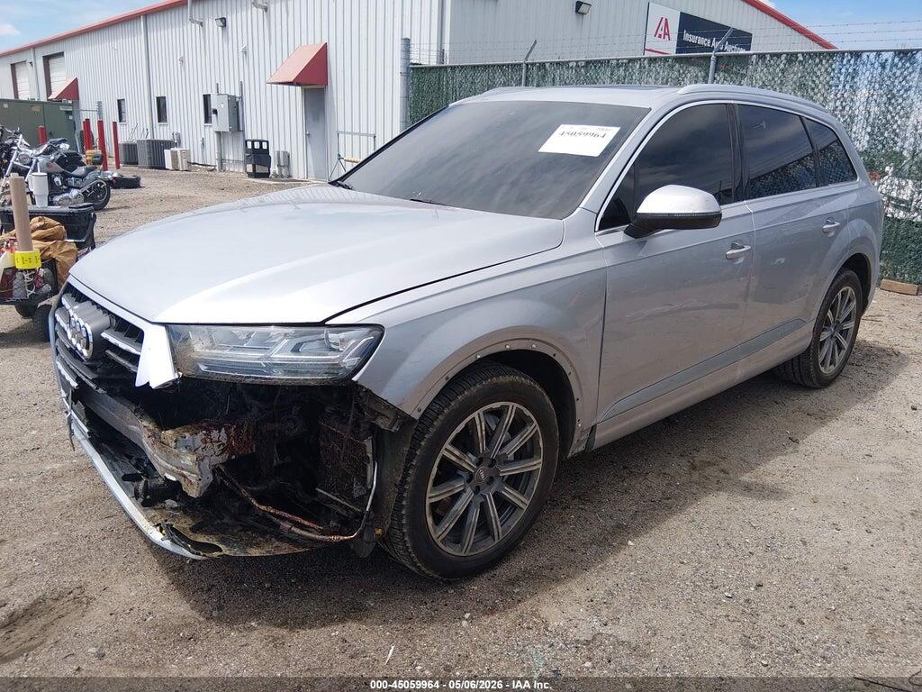 WA1VAAF72JD040730 2018 AUDI Q7 photo no. 2