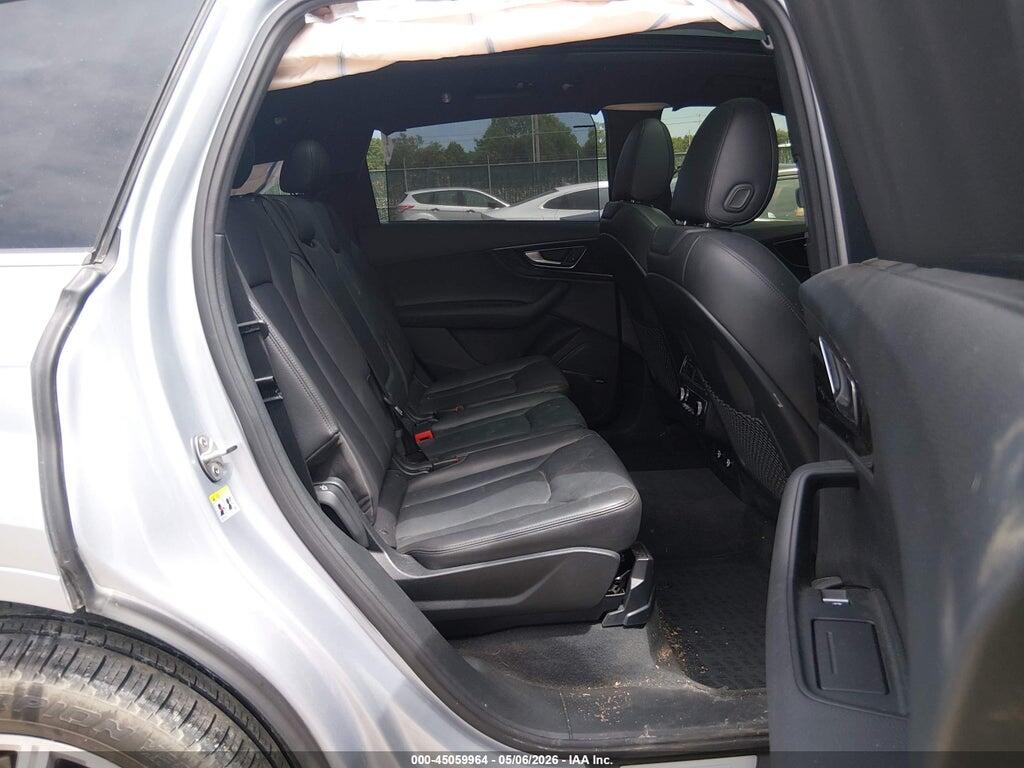WA1VAAF72JD040730 2018 AUDI Q7 photo no. 8