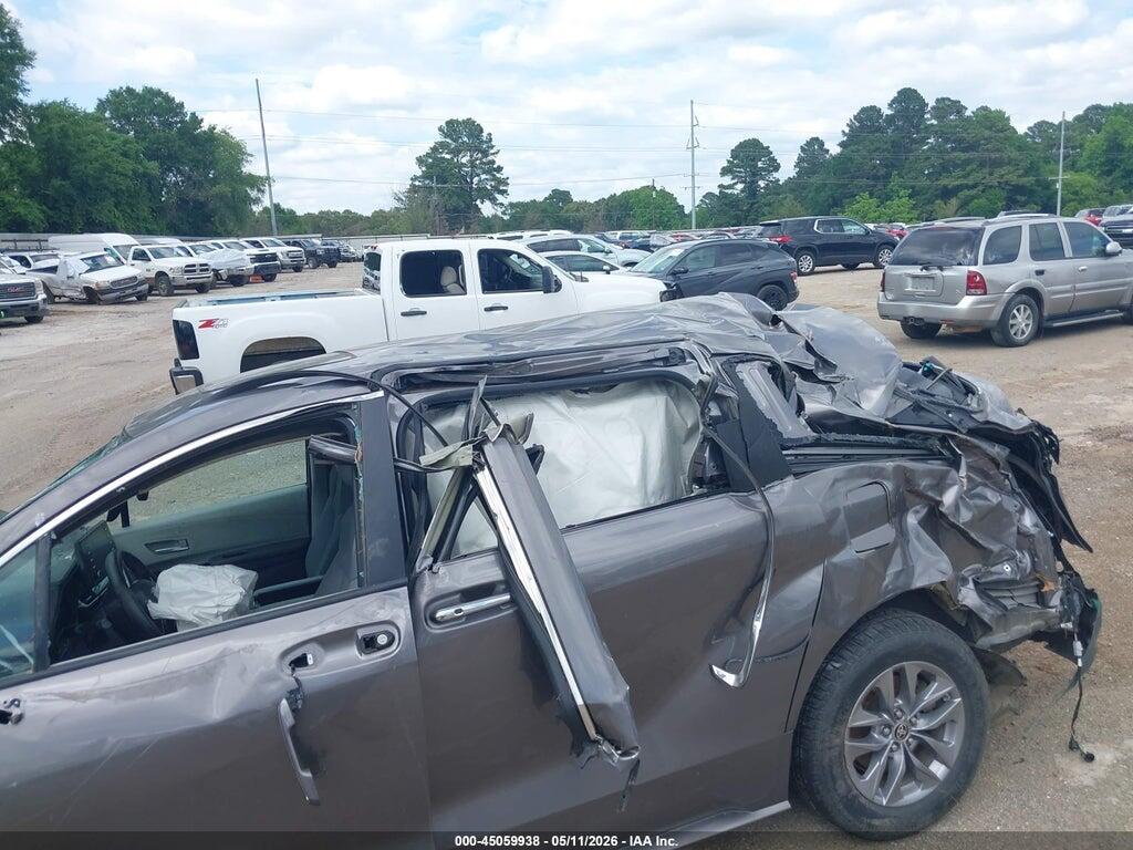 5TDYRKEC5NS113129 2022 TOYOTA SIENNA photo no. 6