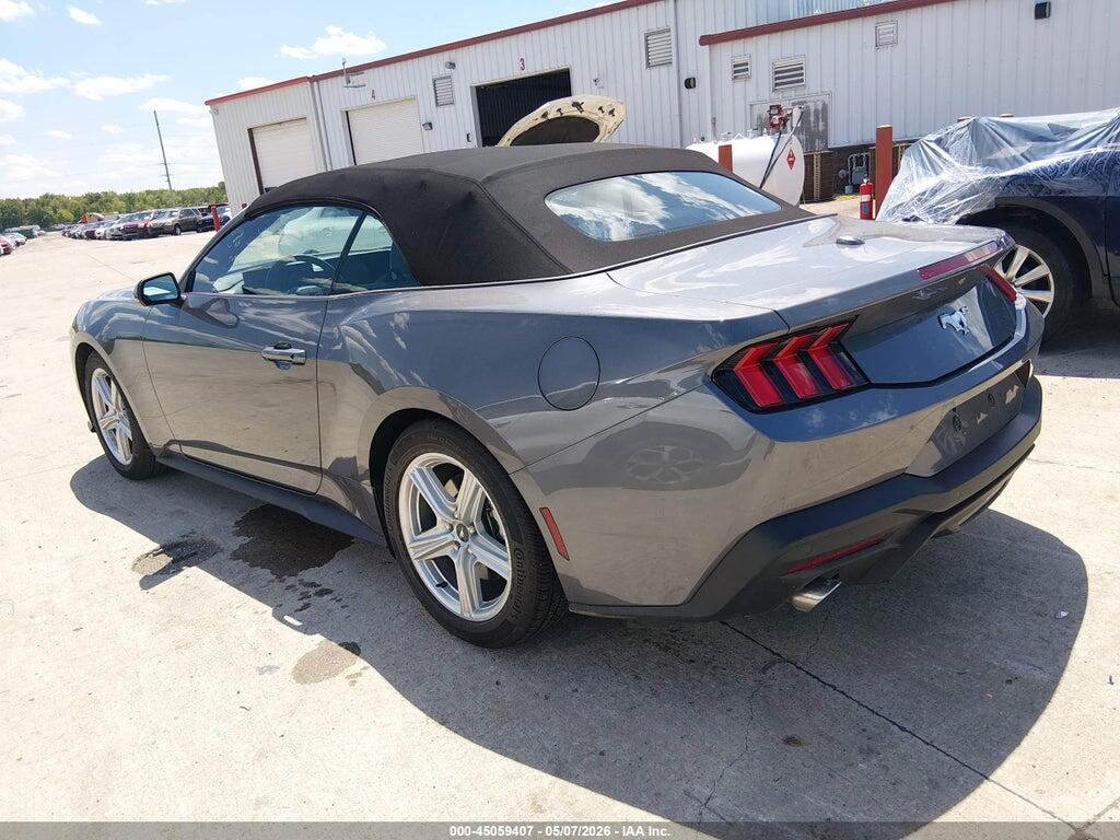 1FAGP8UH3T5118663 2026 FORD MUSTANG photo no. 3