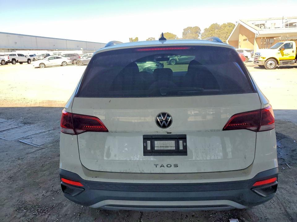 2023 VOLKSWAGEN TAOS S — Фото 6 из 12