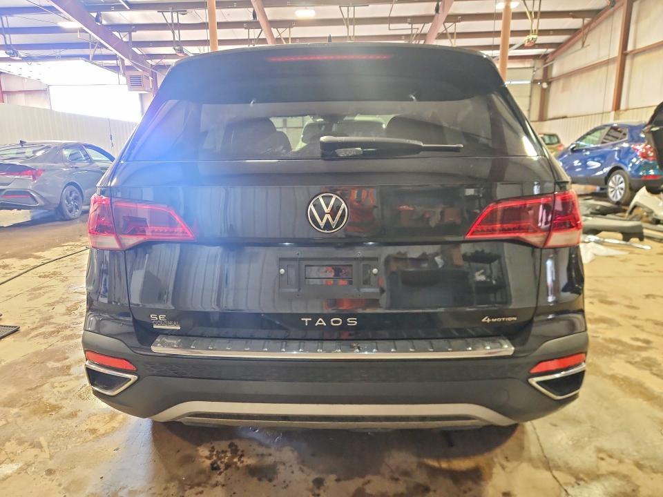 2023 VOLKSWAGEN TAOS SE — Фото 6 из 14