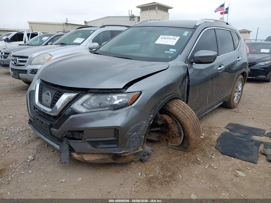 KNMAT2MT9HP600580 2017 NISSAN ROGUE photo no. 2