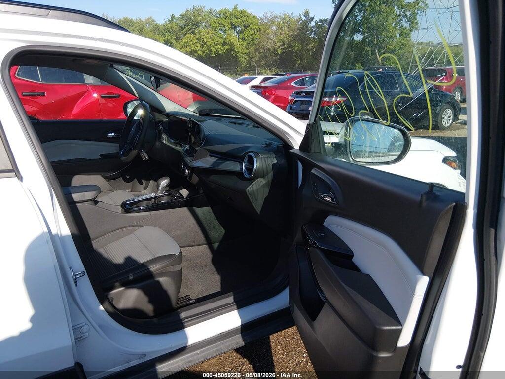 KL77LHEP5SC065709 2025 CHEVROLET TRAX photo no. 5