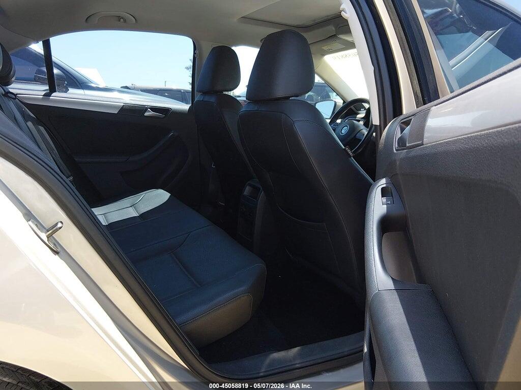 3VWLP7AJ9CM458868 2012 VOLKSWAGEN JETTA photo no. 8