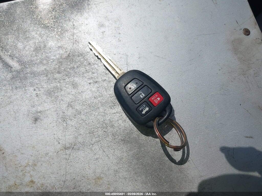 5YFBURHE8KP862537 2019 TOYOTA COROLLA photo no. 11