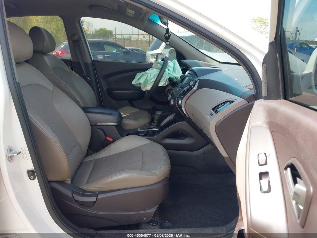 KM8JT3AF5FU104321 2015 HYUNDAI TUCSON photo no. 5