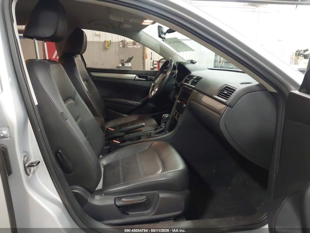 1VWAH7A36EC022747 2014 VOLKSWAGEN PASSAT photo no. 5