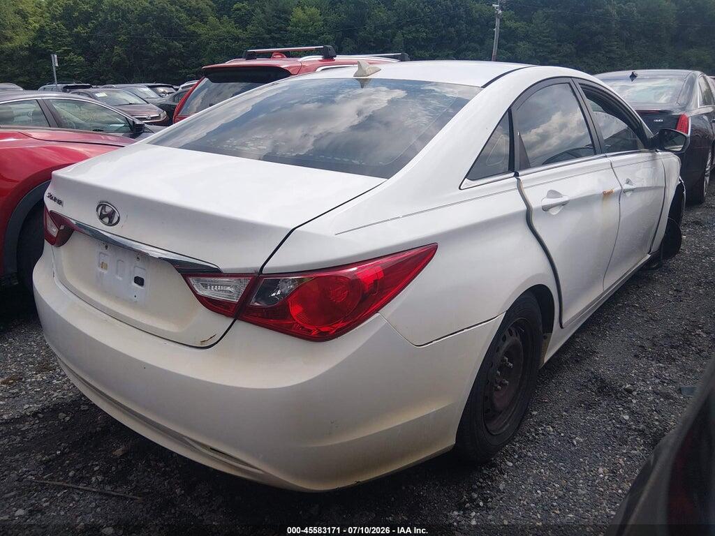 5NPEB4AC4CH493656 2012 HYUNDAI SONATA photo no. 4