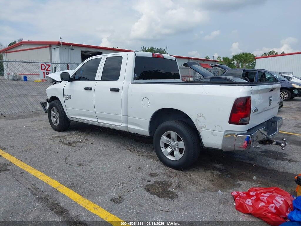 1C6RR7FG8KS700700 2019 RAM 1500 CLASSIC photo no. 3