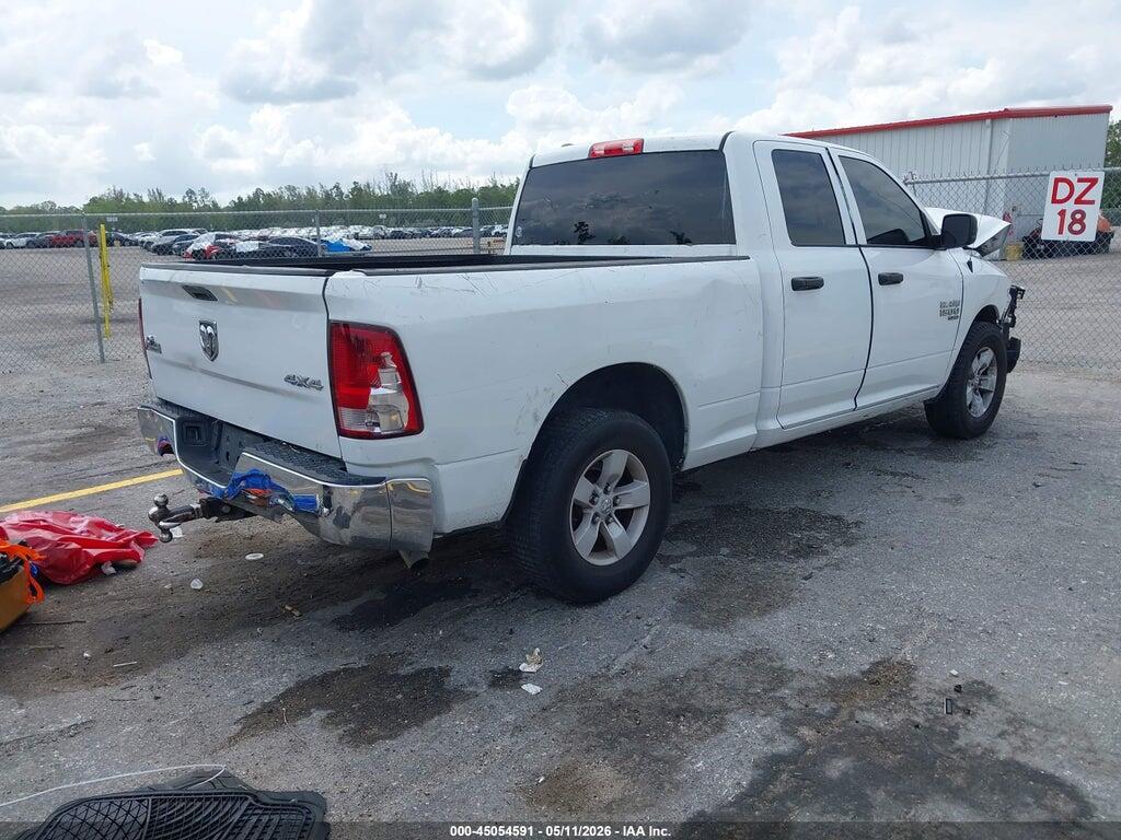 1C6RR7FG8KS700700 2019 RAM 1500 CLASSIC photo no. 4