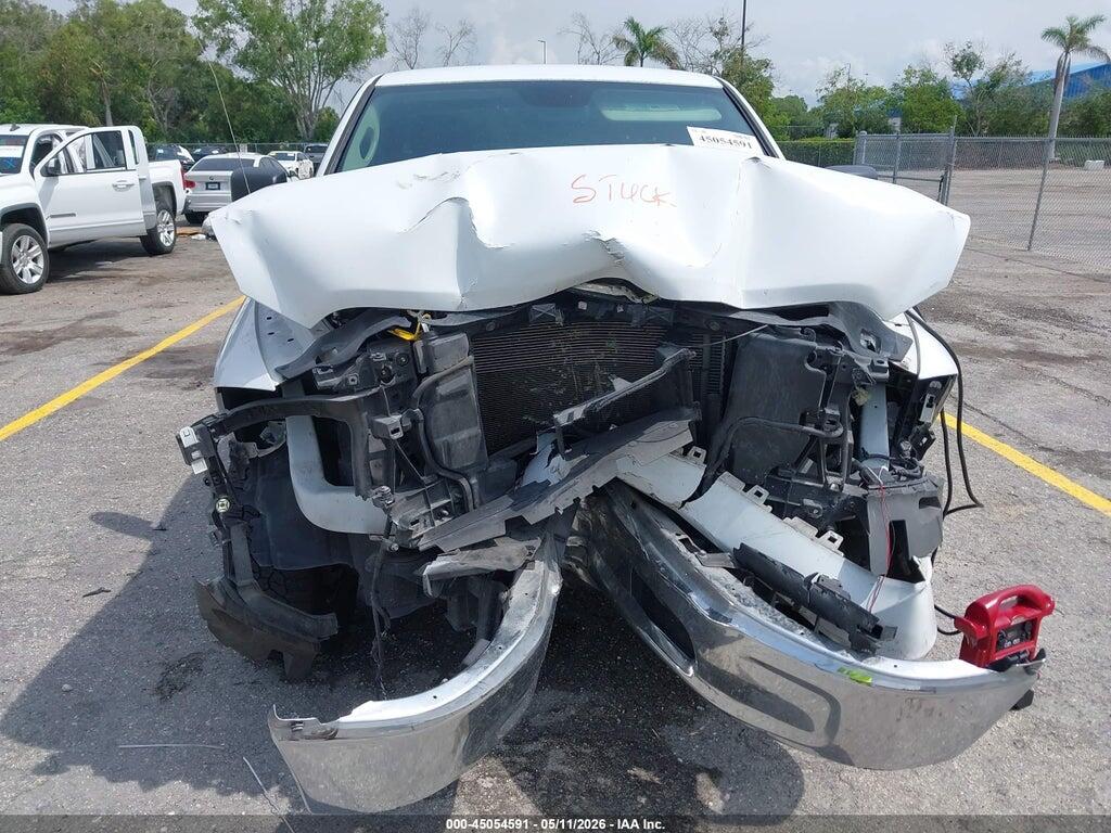 1C6RR7FG8KS700700 2019 RAM 1500 CLASSIC photo no. 6