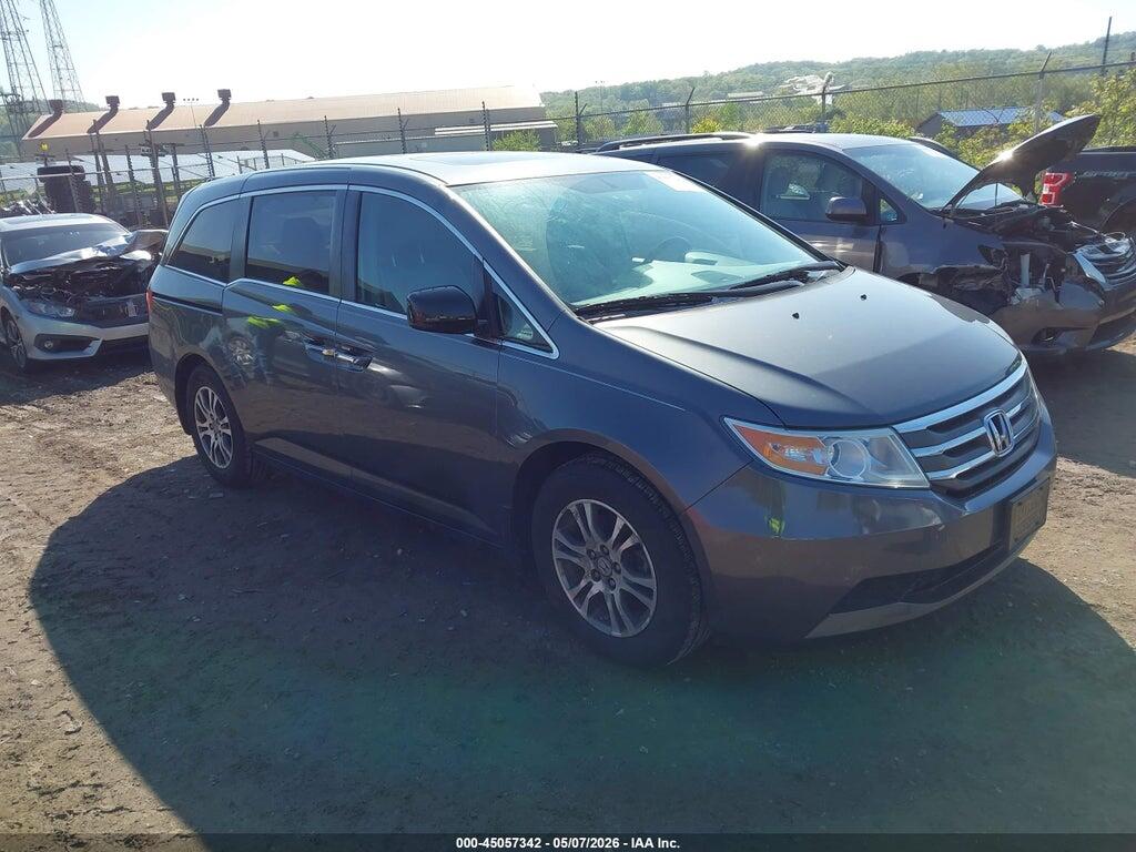 5FNRL5H68DB029550 2013 HONDA ODYSSEY photo no. 1