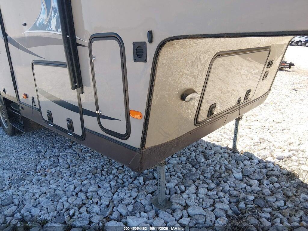 4X4FFLD2XD1851528 2013 FLAGSTAFF 8528RKWS photo no. 6
