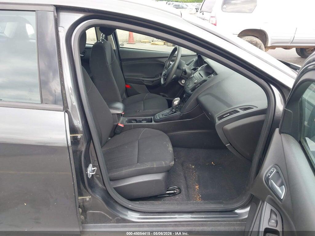 1FADP3F28GL315702 2016 FORD FOCUS photo no. 5
