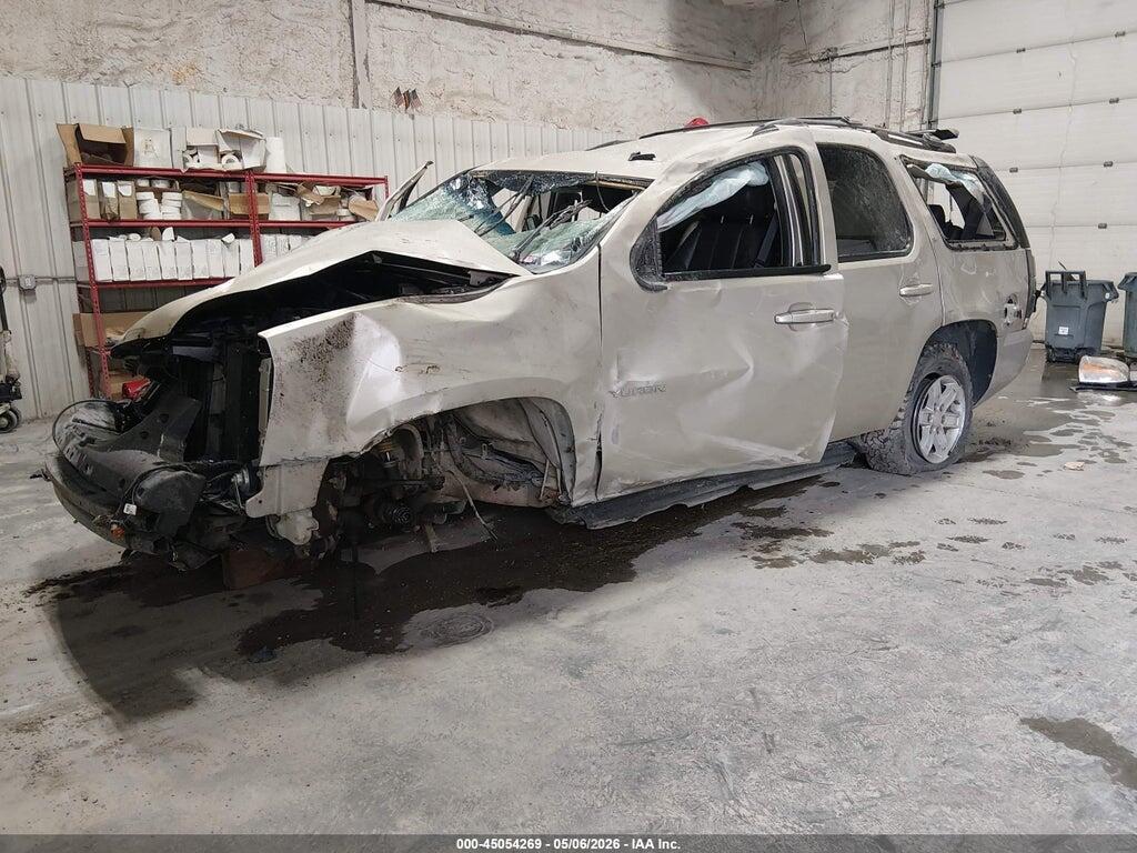 1GKS2CE09DR244703 2013 GMC YUKON photo no. 2