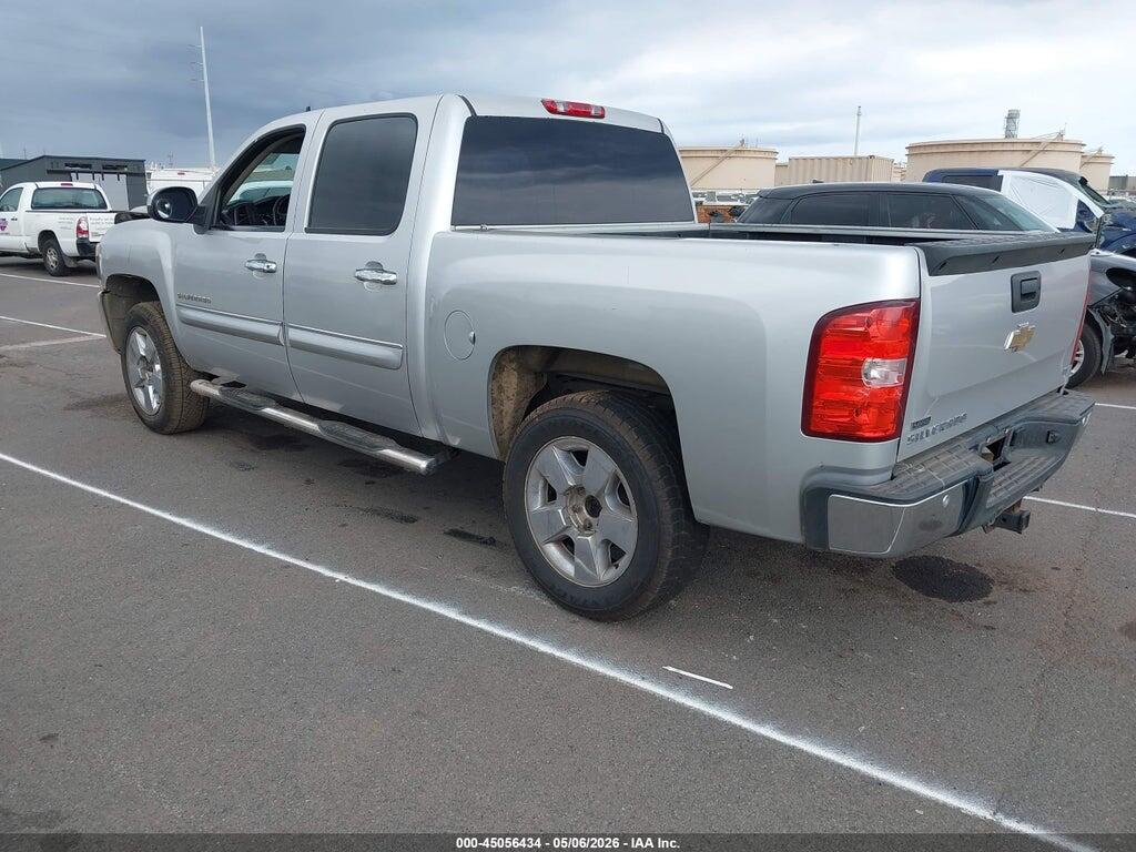 3GCPCSE01BG167251 2011 CHEVROLET SILVERADO 1500 photo no. 3