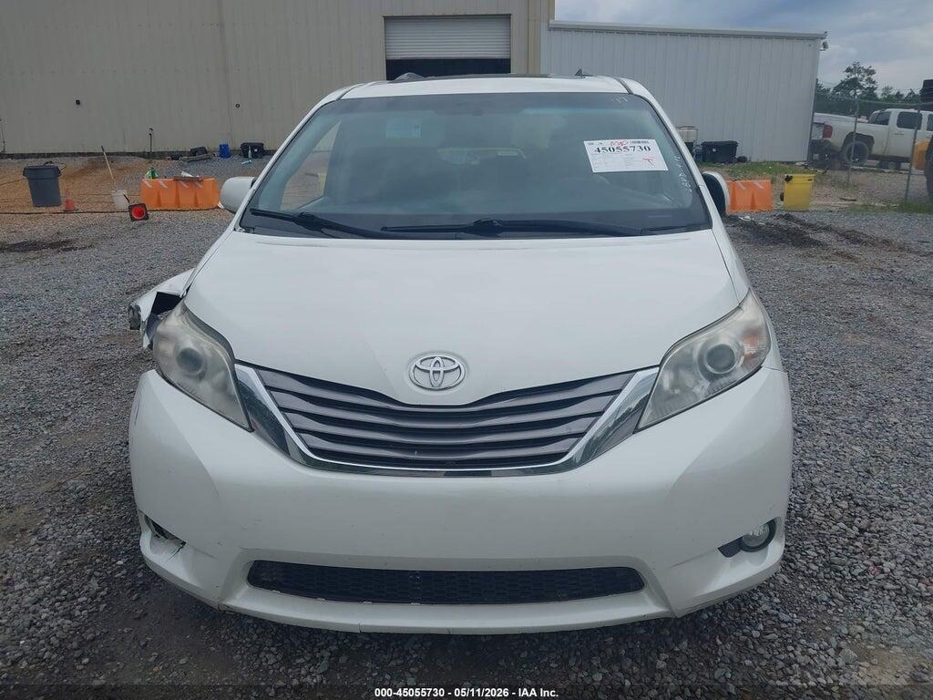 5TDYZ3DC8HS806806 2017 TOYOTA SIENNA photo no. 12