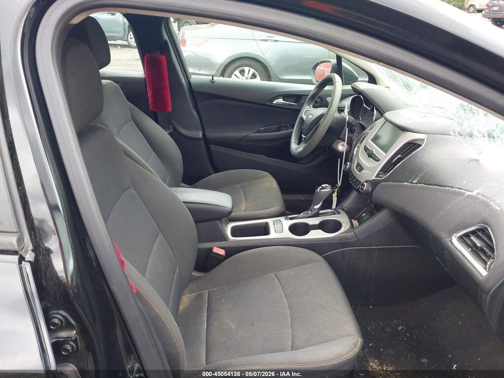1G1BC5SM7J7124457 2018 CHEVROLET CRUZE photo no. 5