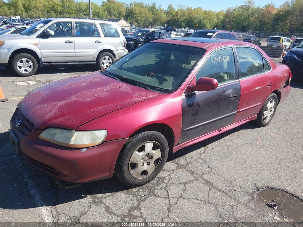 1HGCG16512A007202 2002 HONDA ACCORD photo no. 2