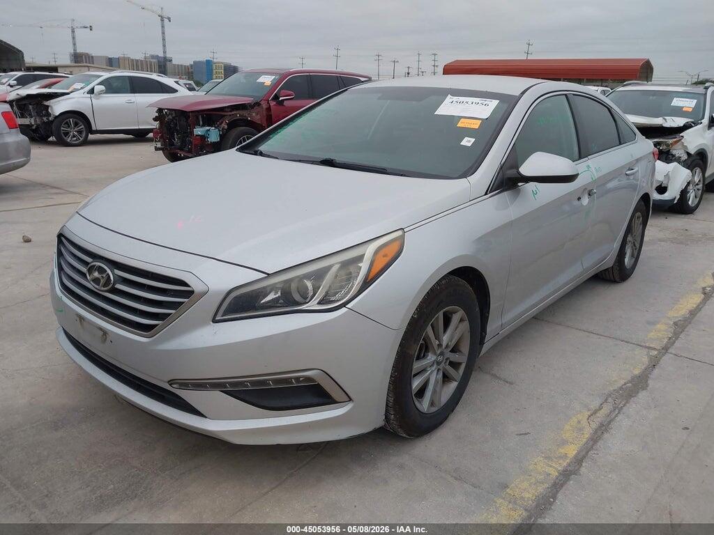 5NPE24AF5FH004695 2015 HYUNDAI SONATA photo no. 2
