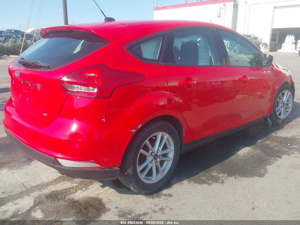 1FADP3K23HL271860 2017 FORD FOCUS photo no. 4