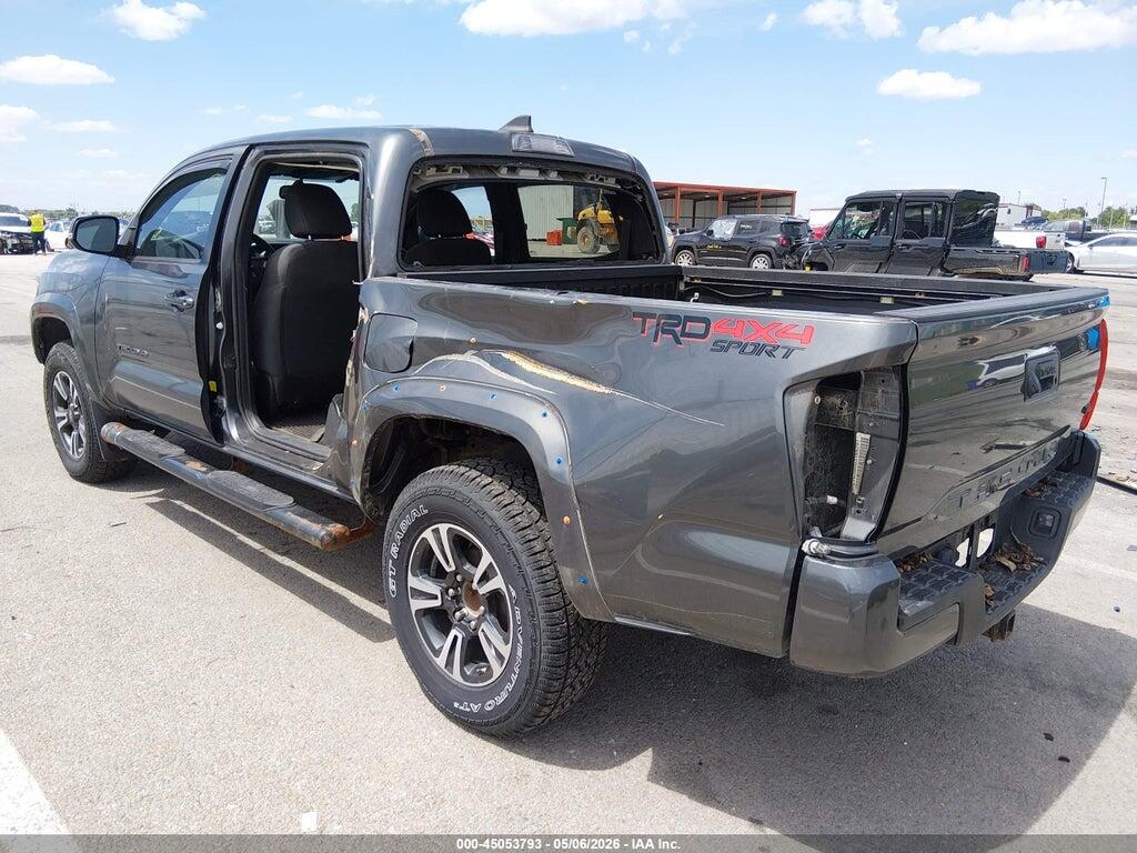 3TMCZ5AN0HM044129 2017 TOYOTA TACOMA photo no. 3