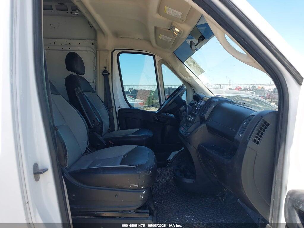 3C6TRVBG3KE515358 2019 RAM PROMASTER 1500 photo no. 5