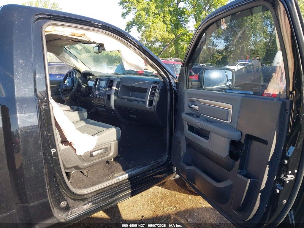 3C6JR7AT2EG163819 2014 RAM 1500 photo no. 5