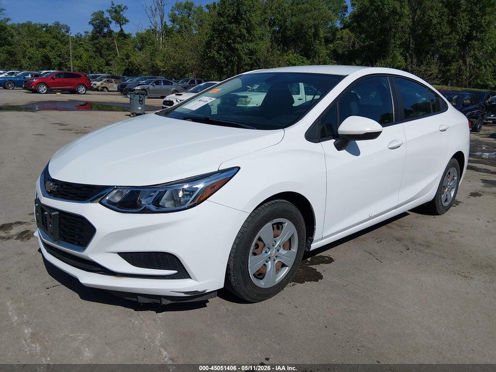 1G1BC5SM8J7211770 2018 CHEVROLET CRUZE photo no. 2
