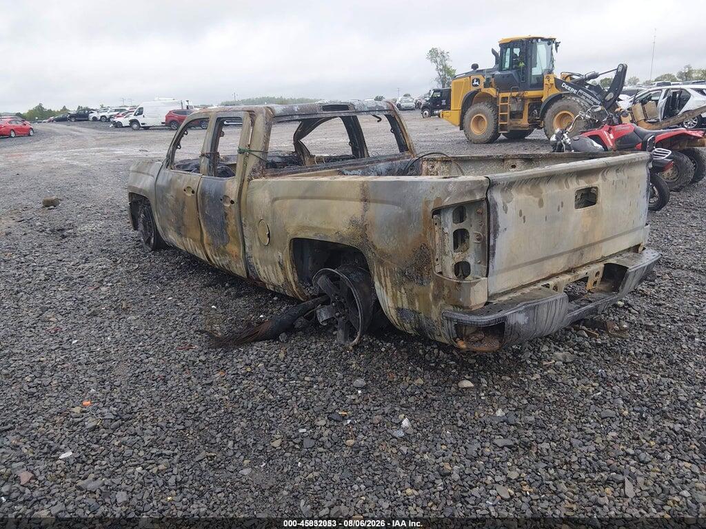 1GCVKPEC5HZ114711 2017 CHEVROLET SILVERADO 1500 photo no. 3