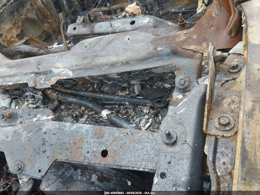 1GCVKPEC5HZ114711 2017 CHEVROLET SILVERADO 1500 photo no. 9
