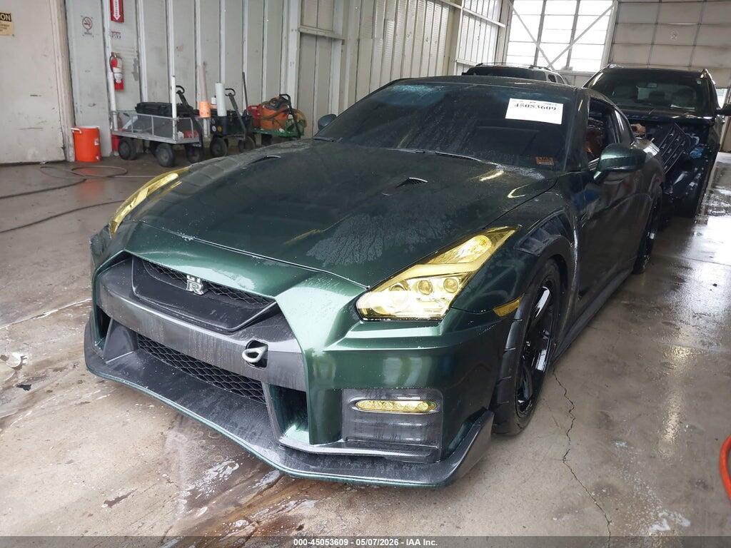 JN1AR5EF0EM270238 2014 NISSAN GT-R photo no. 2