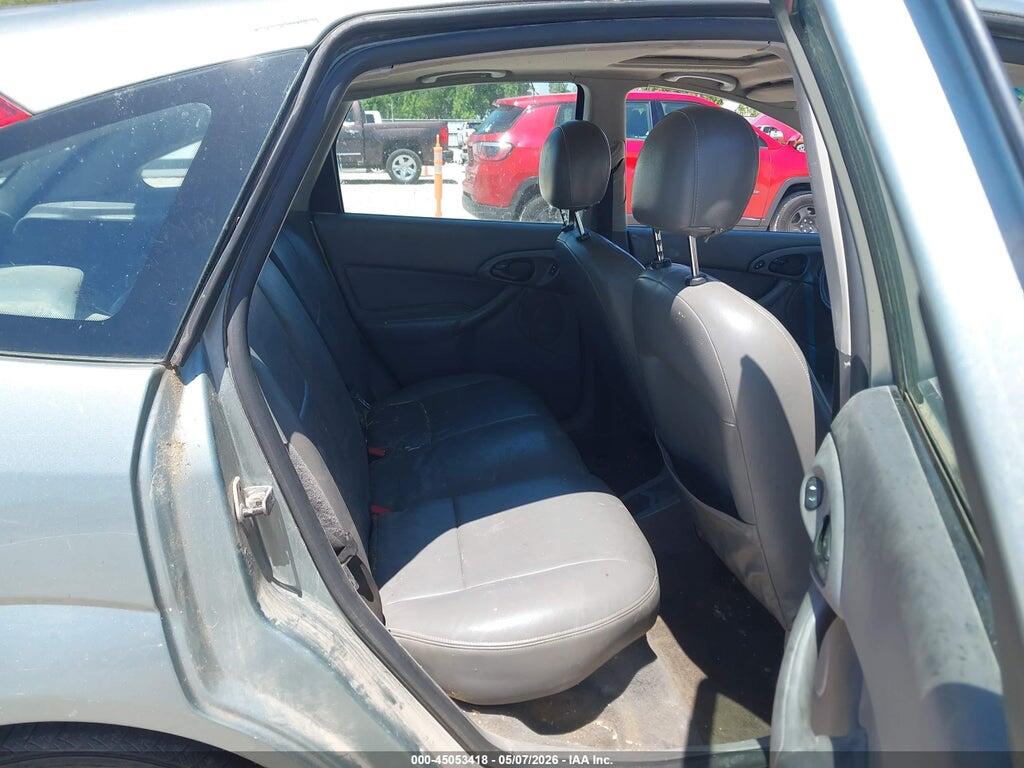 3FAFP37Z24R101533 2004 FORD FOCUS photo no. 8